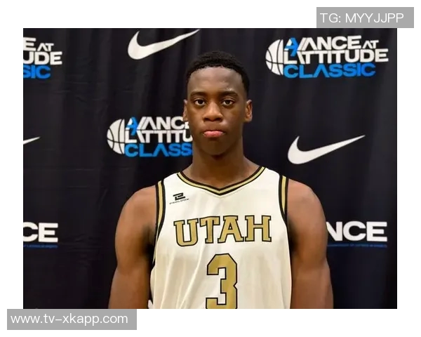 明年状元大热AJ迪班萨热身赛首秀全能表现引发关注 明年状元大热AJ迪班萨热身赛首秀全能表现引发关注