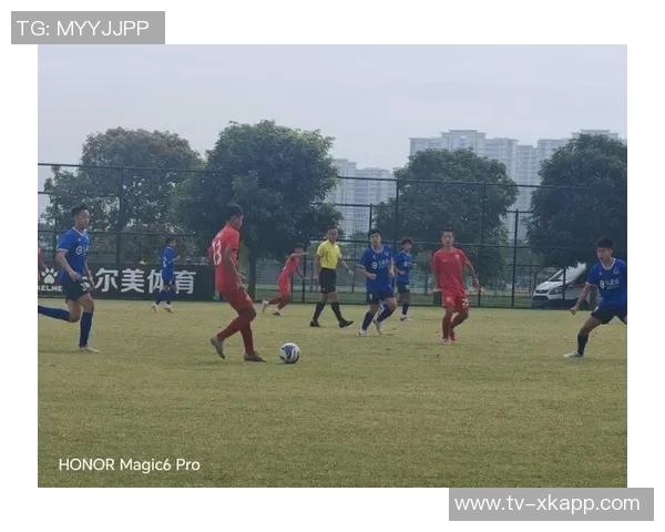 上海海港U15队大胜海门珂缔缘U15队七球狂胜展现青少年足球实力