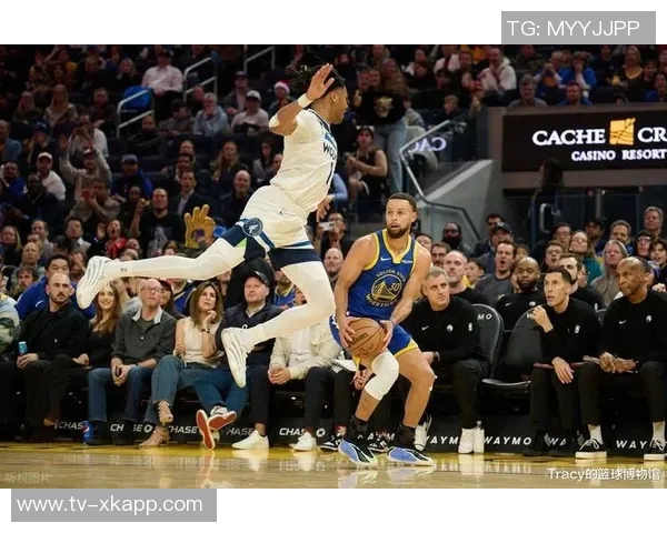 小桥三分失准表现低迷半场仅得4分2篮板正负值惨淡16